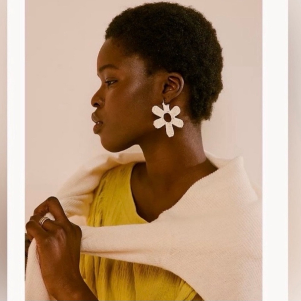 Free People Wendy Woven Yellow Flower Earrings 🌼